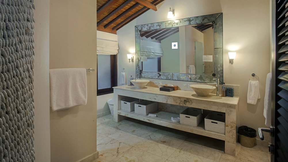 Avalon II - Guest suite one ensuite